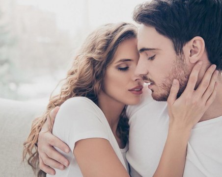 Как да накарате играча да се влюби във вас?