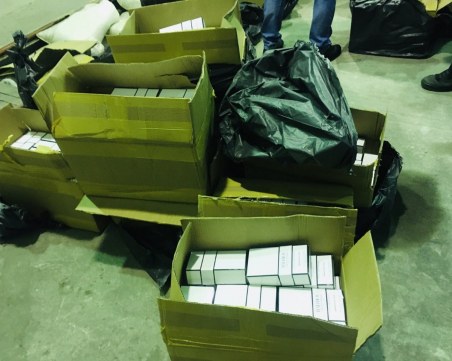 Спряха автобус, пълен с контрабандна стока, на АМ Тракия