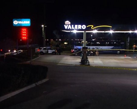 Стрелба по автобус в Калифорния! Един е убит, още петима са ранени