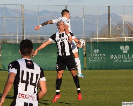 Локо удари две греди, но падна лошо от украинци