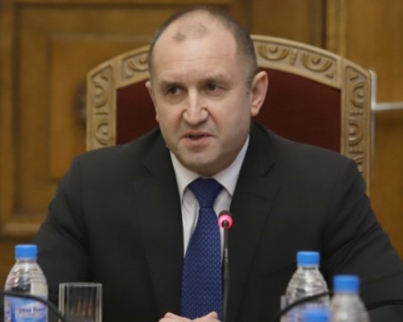 Депутат от ГЕРБ: Румен Радев откри предизборната си кампания