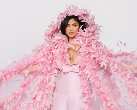 Най-младата милиардерка: Не знам какво щях да правя, ако не бях известна