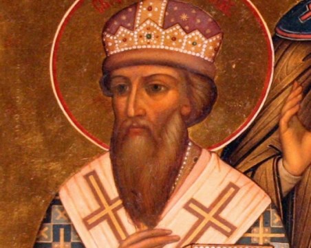 Почитаме светеца на светлината! Ето кой празнува имен ден