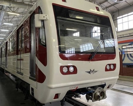 Всички нови влакове за третата линия на метрото вече са в София