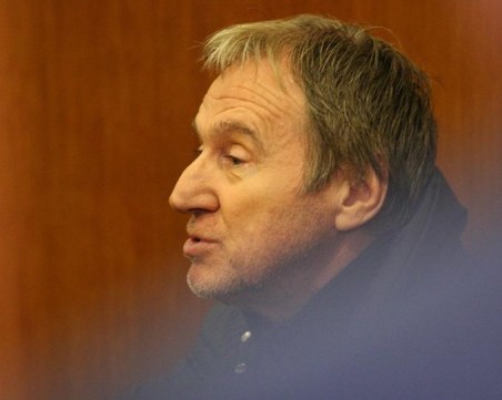 Ексшефът на Комисията по хазарта остава в ареста