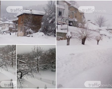 Пловдивско село блокирано заради снега! Жителите останаха и без ток