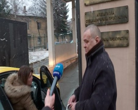 Съдия Андон Миталов излезе в болничен