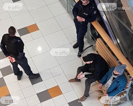 В крачка: Спипаха джебчии в пловдивски мол, полиция ги закопча на пейка