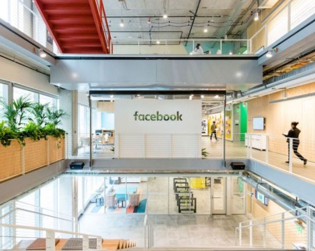 Фейсбук ще криптира съобщенията ни