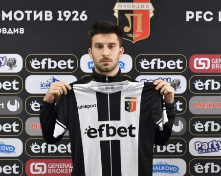 Локо разтрогна с Бахтич, но подписа с хърватин