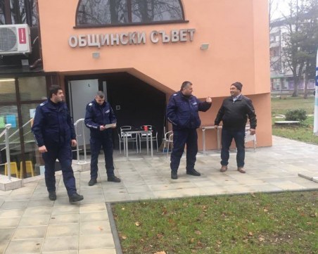 Общински съветник спипан за бракониерство край Стамболийски