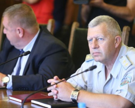 Приключи проверката на ген. Цанко Стойков