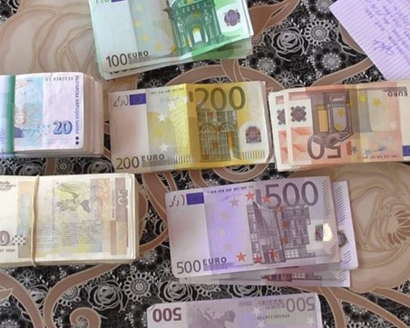 Трябва ли да сменяме левове е евро?