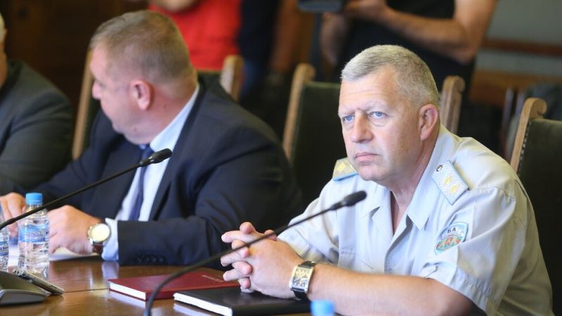 Приключи проверката на ген. Цанко Стойков