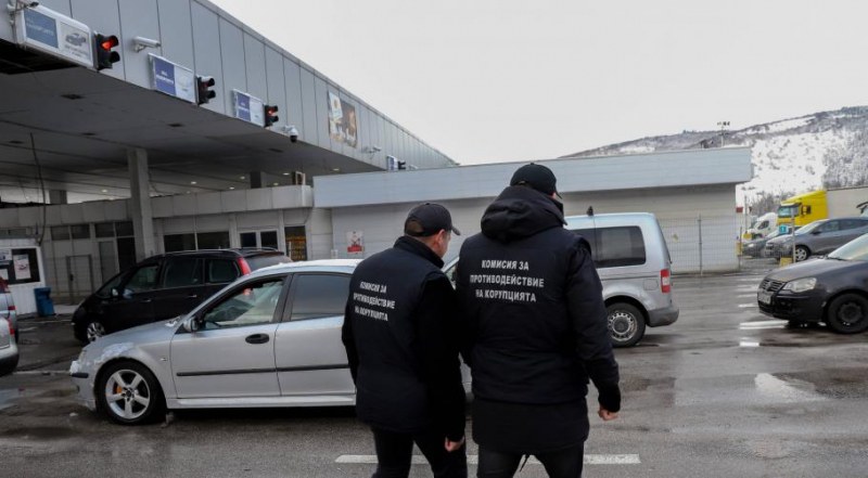 Решават съдбата на арестуваните митничари на