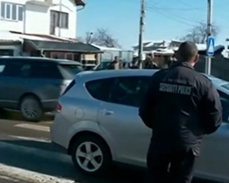 Дете беше пометено на пешеходна пътека в София