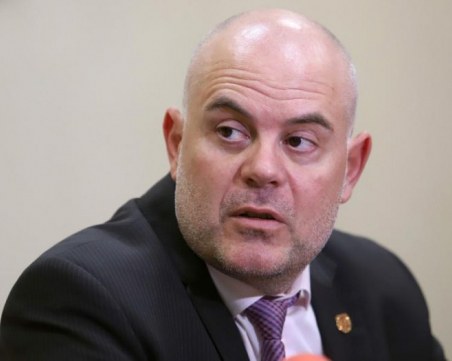 Гешев: Сблъсък с президента не сме имали