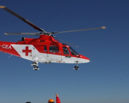 Петиция настоява за купуване на медицински хеликоптери в България