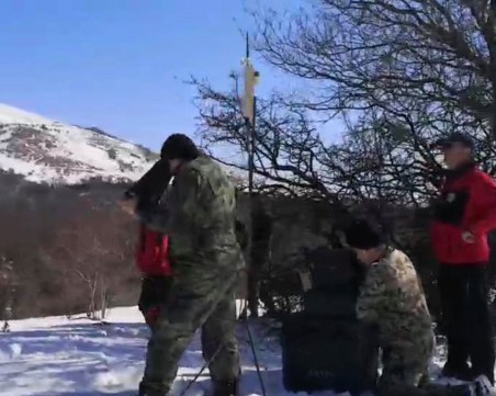 Преустановиха търсенето на двамата туристи над Калофер