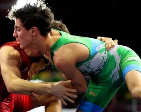 Едмонд Назарян на финал на европейско при дебюта си при мъжете!