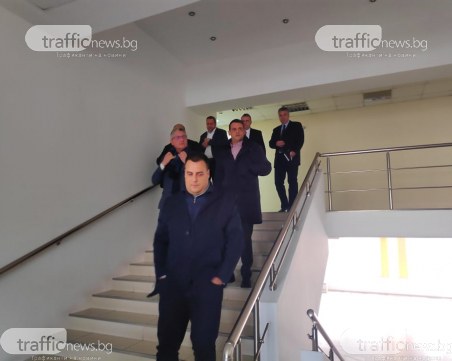 Бюджетът на Пловдив мина! Зико даде 3.5 млн. лева на районните кметове