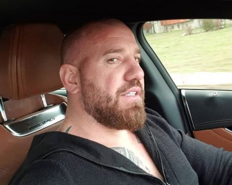 Ловецът на бежанци Динко отваря автоморга в САЩ