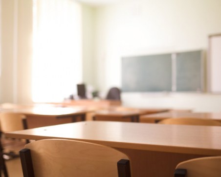 Сексолог: Интересно кой реши да преподава полови органи на четвъртокласници