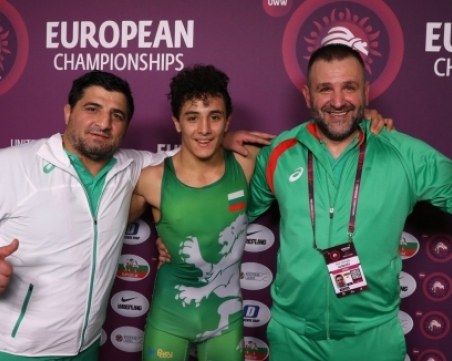 Страхотен Едмонд Назарян стъпи на европейския връх в борбата