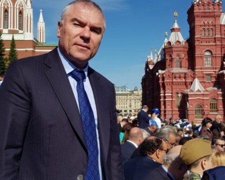 Марешки иска референдум, ще пита народа за еврото