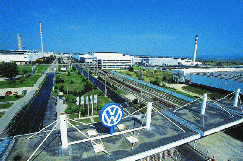 Нова опция за завод на VW – Гърция преговаря с немския концерн