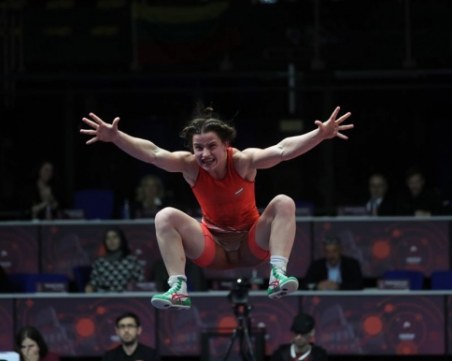 Биляна Дудова изпусна златото на европейското по борба