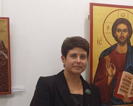 Елена Кантарева става зам.-шеф на 