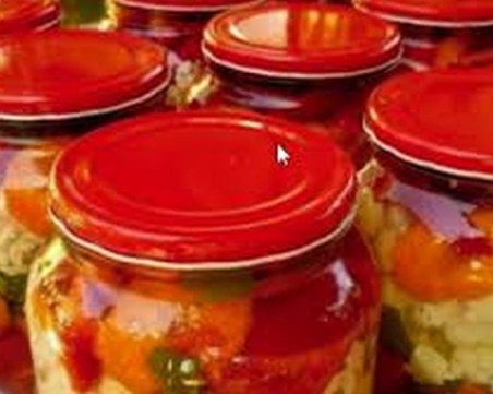 Туршията на пазара: 4 от 12 тествани имат проблем с качеството, две - и с хигиената