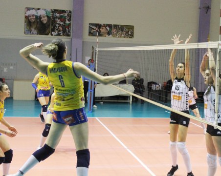 Волейболната Марица в цифри: 15 победи, 45 точки, 45:0 гейма