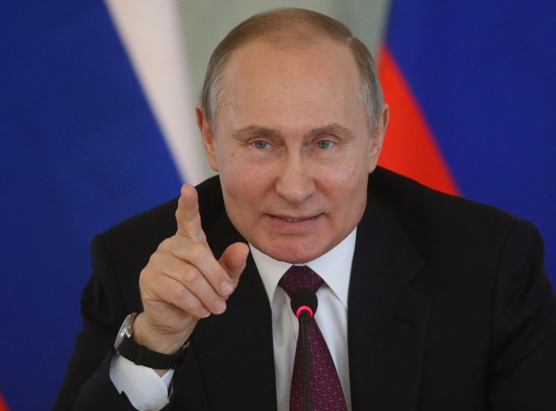 Путин: Русия няма да признае еднополовите бракове, докато съм на власт