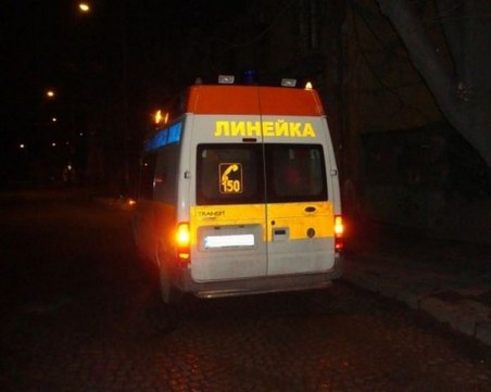 Четирима гърци пострадаха при катастрофа на магистралата, в Спешното в Пазарджик са