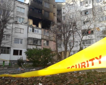 Още една жертва от взрива в блок във Варна