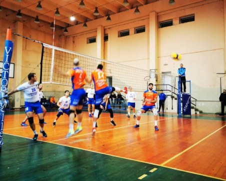 Виктория Волей се върна на второто място след победа над Царево