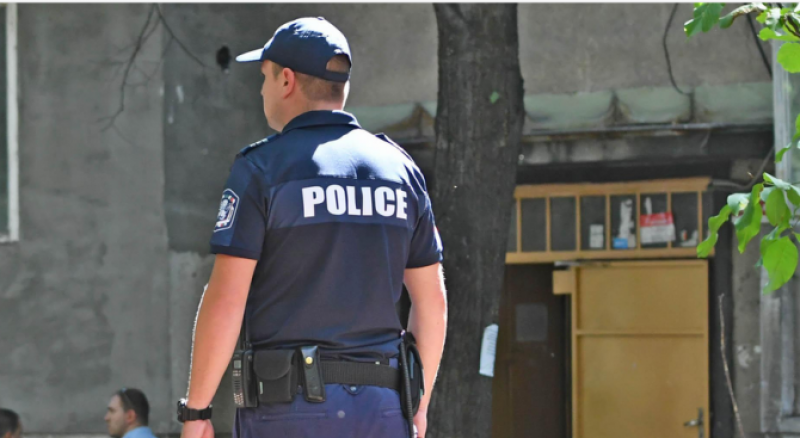 Разследващ полицай с иск срещу МВР-Пловдив, бил незаконно отстранен от работа