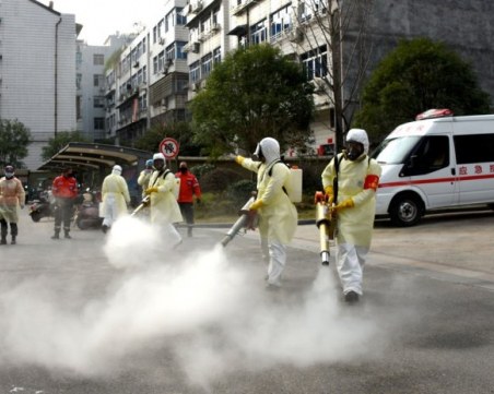 760 млн. души са изолирани в Китай заради коронавируса –  никой не вярва на властите за броя на болните