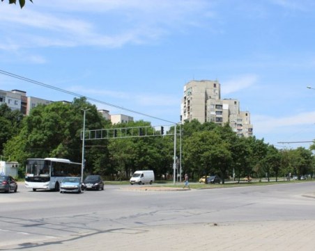 Променят движението по една от улиците в район 