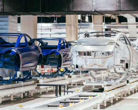 Спряха стоежа на завода за €4 милиарда на Tesla в Германия