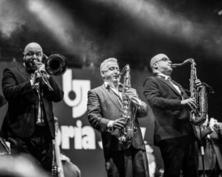 Кръстникът на суинга Рей Джелато с допълнителен концерт в София