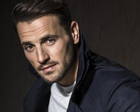 Суперзвездата Никос Вертис пристига в България с оркестър от 25 музиканти