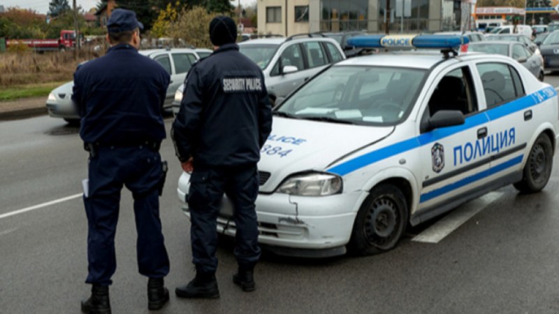 Полиция блокира Балчик! Издирва престъпници