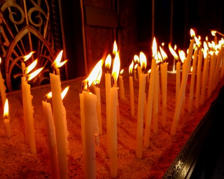 Днес е Голяма Задушница преди Великденския пост