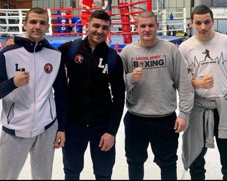 Младите боксьори на Лаута арми с три медала от държавното