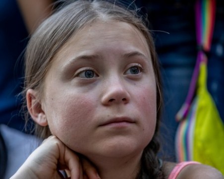 Майката на Грета Тунберг: Постепенно изчезна, оттегляйки се в някакъв мрак