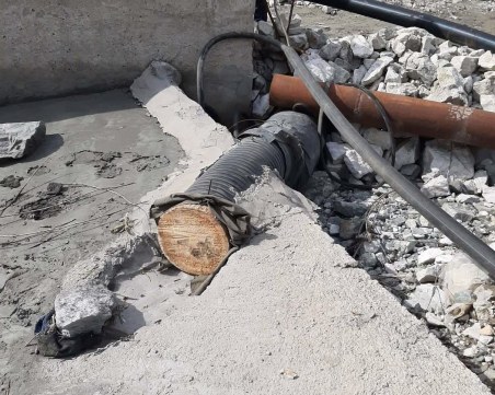 Премахнаха незаконната тръба, изсипваща отрови в река Юговска