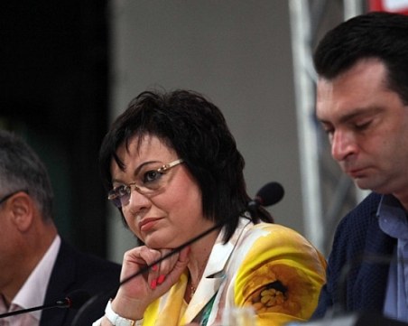 Социалистите се събират на закрито заседание, решават кога ще е конгресът на БСП